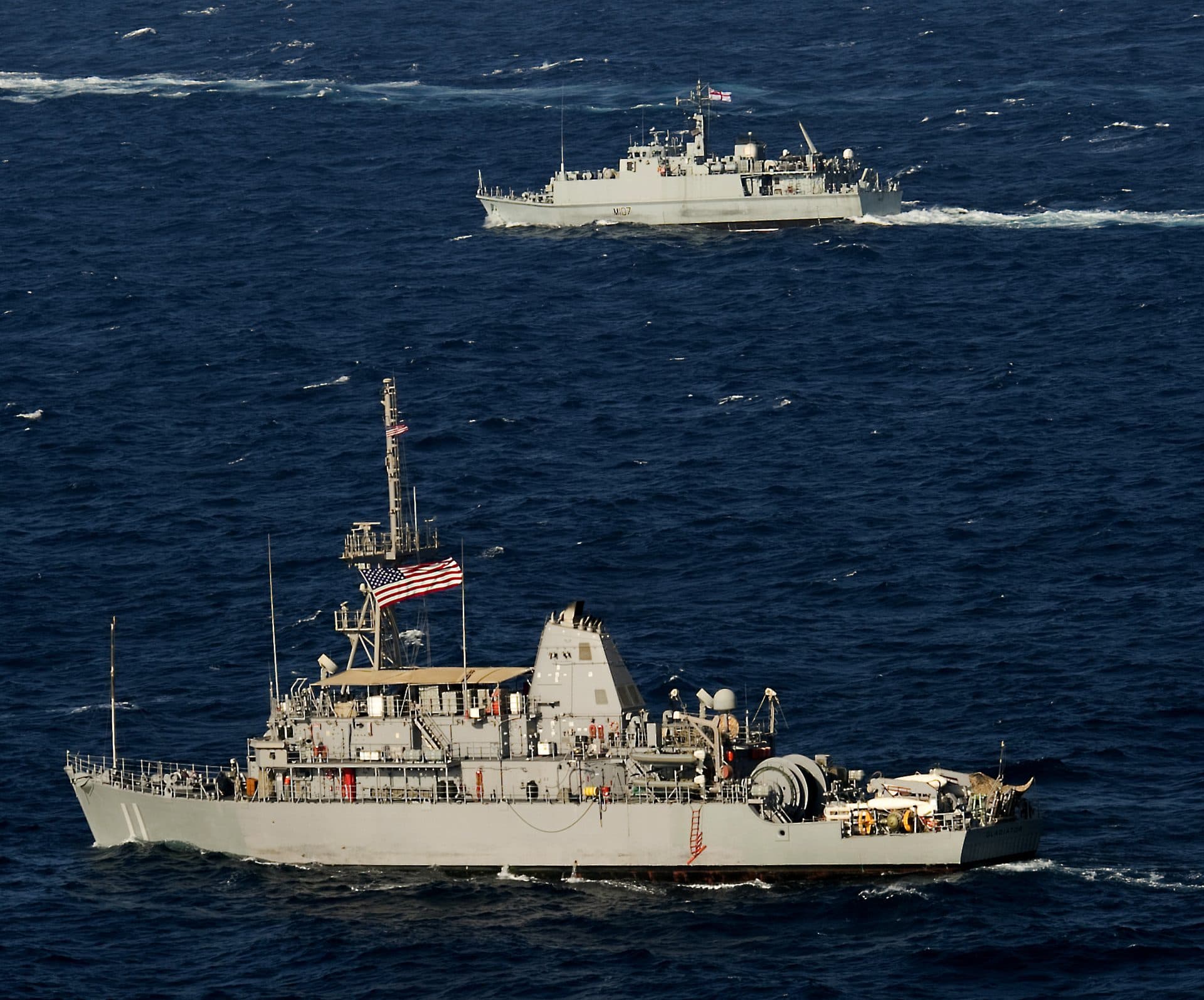 Le CENTCOM déclare Ormuz déminé, les navires ne reviennent pas